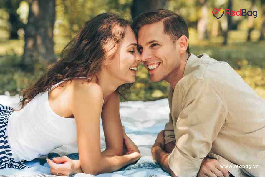 Hình ảnh hướng dẫn quy trình Kỷ niệm yêu nhau nên tặng quà gì, làm gì ý nghĩa nhất? online 2026 - Bệnh Viện Chữ Thập Xanh