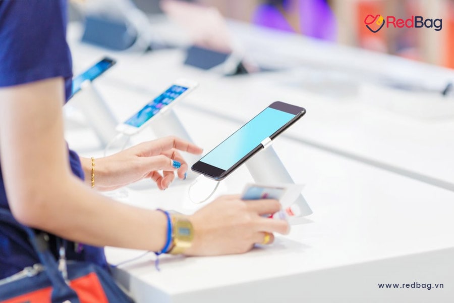 Hình ảnh hướng dẫn quy trình Mua điện thoại trả góp Online cần những gì? A-Z thủ tục online 2026 - Bệnh Viện Chữ Thập Xanh